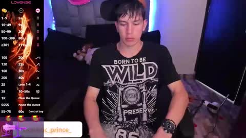 DOMINIC PRINCE   online show from 12-21-25, 02:30