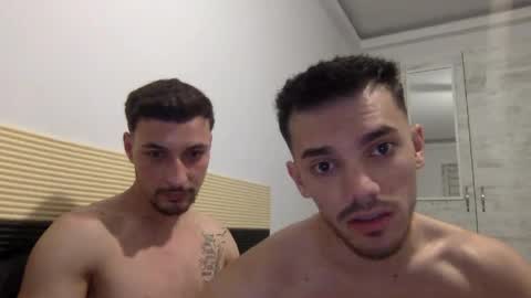 Snapshot of dominicvalente chatting on 05-28-26, 07:33 dominicvalente online show from 05-28-26, 07:33