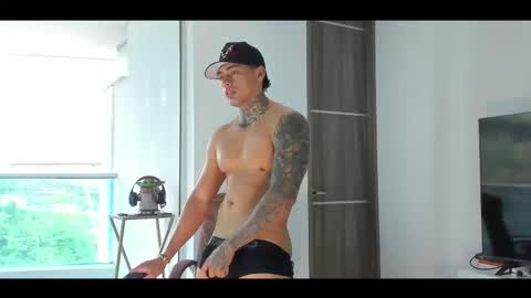 Only fans Ronnie col---InstaRonniecolleman  online show from 02-20-26, 01:00