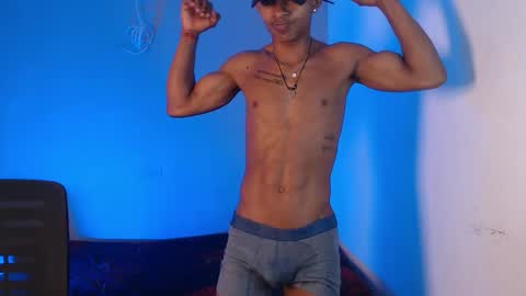 Snapshot of dominus_kane27 chatting on 10-27-25, 06:56 Dominus online show from 10-27-25, 06:56