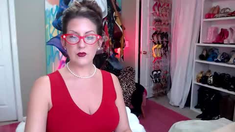 DommeTomorrow online show from 12-16-25, 05:18