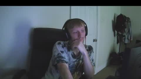 Snapshot of domohead0 chatting on 06-14-26, 10:12 dom online show from 06-14-26, 10:12