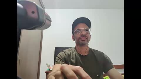 don__chi online show from 01-11-25, 04:48