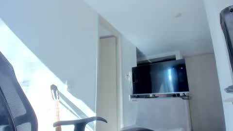 Snapshot of donald__king chatting on 07-25-26, 01:08 Donald online show from 07-25-26, 01:08