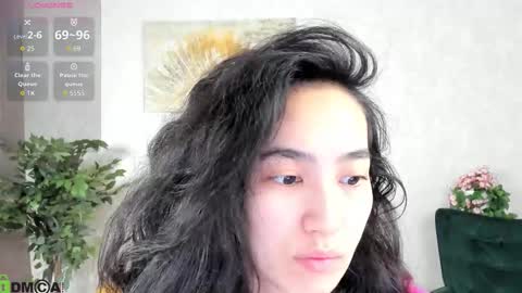 Aura online show from 01-14-26, 03:34