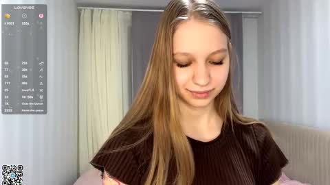 Snapshot of donnahawkins chatting on 02-21-26, 07:04 donnahawkins online show from 02-21-26, 07:04