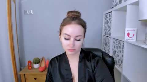 DonnaSensual online show from 11-10-25, 03:44