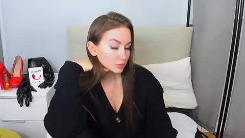 DonnaSensual online show from 11-22-25, 05:34