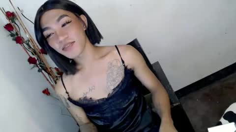 Snapshot of donnie_on_cum chatting on 02-04-26, 08:14 donnie online show from 02-04-26, 08:14