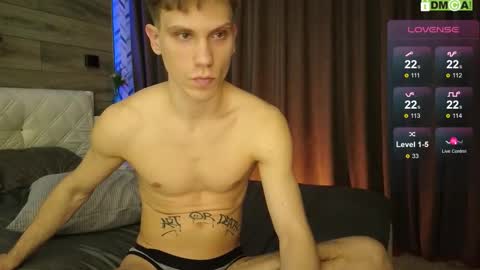 Nikon online show from 11-16-25, 06:35