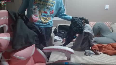 Snapshot of donnydarkness4321 chatting on 09-12-25, 11:54 Angelic Angel Donny online show from 09-12-25, 11:54