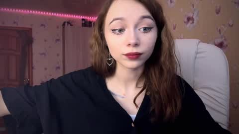 Snapshot of dontoke_ chatting on 02-20-25, 12:36 Nicole online show from 02-20-25, 12:36