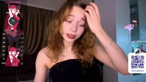 Snapshot of dontoke_ chatting on 11-09-25, 10:19 Nicole online show from 11-09-25, 10:19