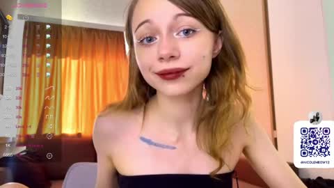Nicole online show from 05-12-26, 12:35