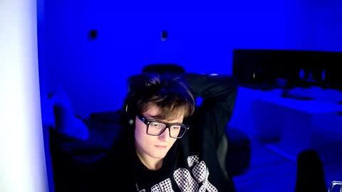 Snapshot of dopeboy277 chatting on 10-24-25, 10:17 dopeboy277 online show from 10-24-25, 10:17