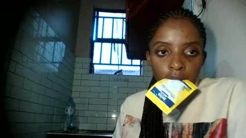 Snapshot of dora05191 chatting on 09-14-25, 03:44 dora05191 online show from 09-14-25, 03:44