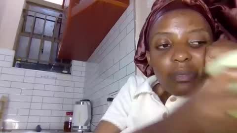 Snapshot of dora05191 chatting on 10-13-25, 09:37 dora05191 online show from 10-13-25, 09:37