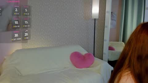 Dora EXOMI online show from 11-18-25, 01:00