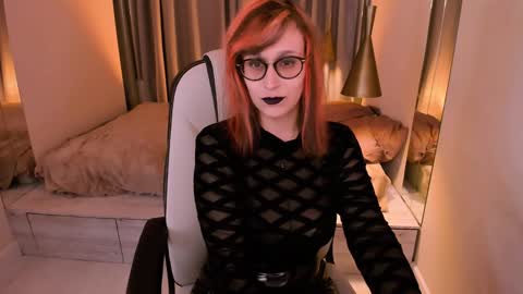 Snapshot of dora_marcelli chatting on 12-20-24, 12:49 Your Dora Follow me 3 online show from 12-20-24, 12:49