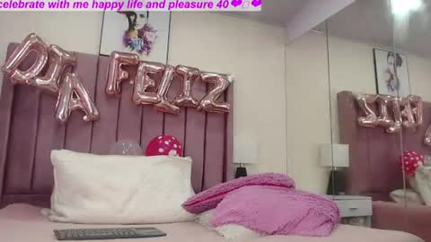 Snapshot of dorettaacreman chatting on 07-10-26, 02:08 Anny online show from 07-10-26, 02:08