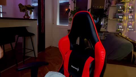 Snapshot of dorfmatratze_ chatting on 12-05-24, 12:55 Alice online show from 12-05-24, 12:55