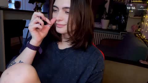 Snapshot of dorfmatratze_ chatting on 12-09-24, 10:22 Alice online show from 12-09-24, 10:22