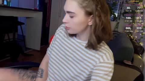 Snapshot of dorfmatratze_ chatting on 12-26-24, 06:41 Alice online show from 12-26-24, 06:41