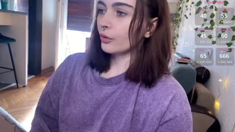 Snapshot of dorfmatratze_ chatting on 01-30-25, 08:01 Alice online show from 01-30-25, 08:01