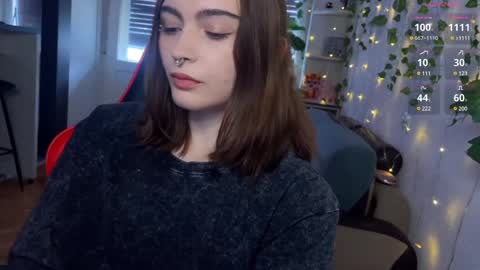 Snapshot of dorfmatratze_ chatting on 02-13-25, 09:09 Alice online show from 02-13-25, 09:09