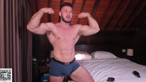 Snapshot of dorian_mcdon chatting on 07-18-26, 09:57 online show from 07-18-26, 09:57