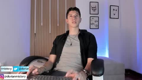 Snapshot of dorian_mystery chatting on 07-01-26, 08:19 dorian_mystery online show from 07-01-26, 08:19