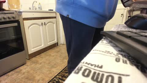 Snapshot of doriancretu95 chatting on 12-16-24, 12:16 menu below online show from 12-16-24, 12:16