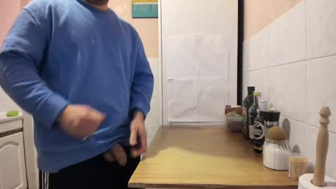 Snapshot of doriancretu95 chatting on 01-17-25, 05:00 menu below online show from 01-17-25, 05:00