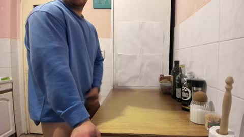 Snapshot of doriancretu95 chatting on 01-17-25, 09:50 menu below online show from 01-17-25, 09:50