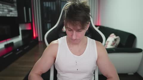 Dorian Reyes online show from 10-26-25, 09:42