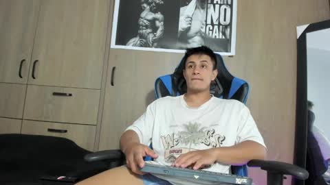 dorman_boy online show from 05-18-26, 03:57