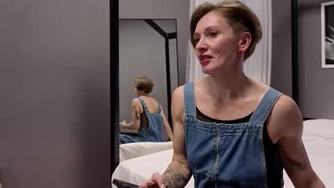 Dorothy Next stream on Monday at 3am-9am online show from 11-29-25, 09:07