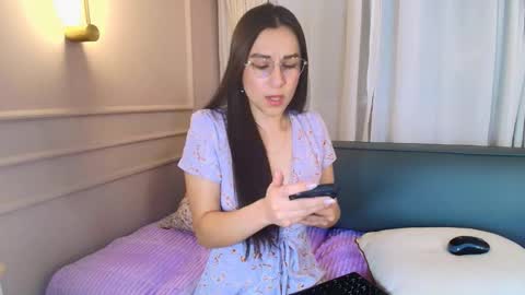 dorothy_valerisse online show from 03-19-26, 10:30