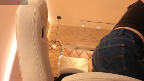  DOROTHY online show from 03-05-25, 06:23