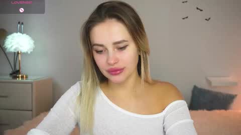 Amy online show from 11-04-25, 12:26