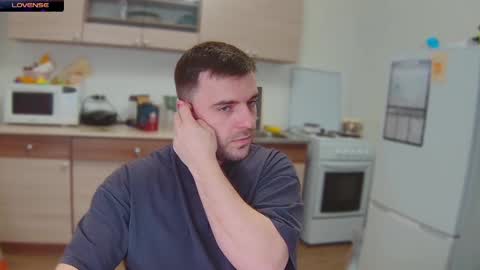 Sasha online show from 01-21-25, 06:11