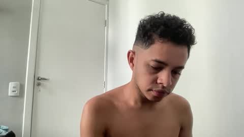 Snapshot of dotadinha chatting on 02-28-26, 06:09 dotadinha online show from 02-28-26, 06:09