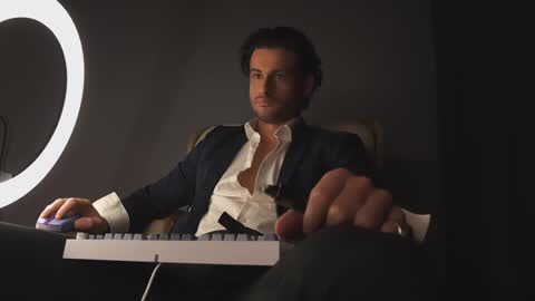 Keen online show from 03-09-25, 03:01