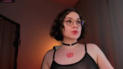 Snapshot of doublee_trouble chatting on 03-04-25, 03:33 Eva ana Liza online show from 03-04-25, 03:33
