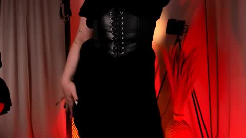 Snapshot of doublee_trouble chatting on 03-12-25, 12:53 Eva ana Liza online show from 03-12-25, 12:53