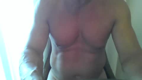 Snapshot of downdog925 chatting on 10-19-25, 10:21 Some guy in Florida online show from 10-19-25, 10:21