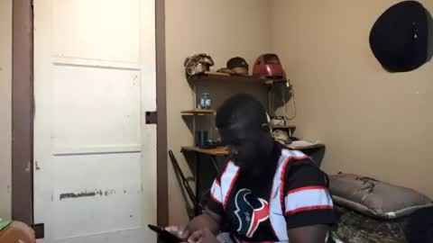 MrPirated online show from 05-08-26, 12:27