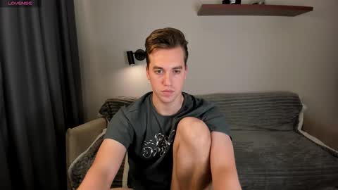 Mervin  online show from 10-16-25, 08:43