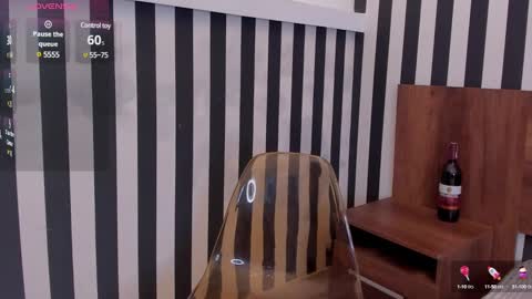 Lissa  Or DRACARYSS your dragon Queen  online show from 12-11-24, 09:52