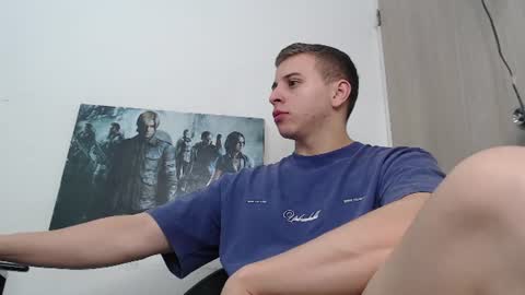 Snapshot of draco_boy2000 chatting on 06-20-26, 01:09 draco_boy2000 online show from 06-20-26, 01:09